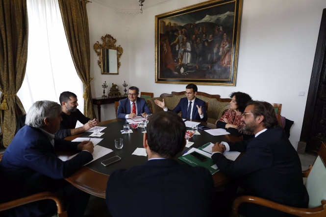 Reunión del Pacto por Granada para analizar la designación de la sede de la Aesia (ÁLEX CÁMARA-EUROPA PRESS)