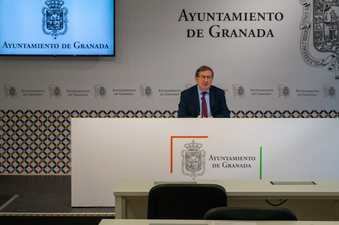 El coordinador del Partido Popular en el Ayuntamiento de Granada, Luis González (PP)