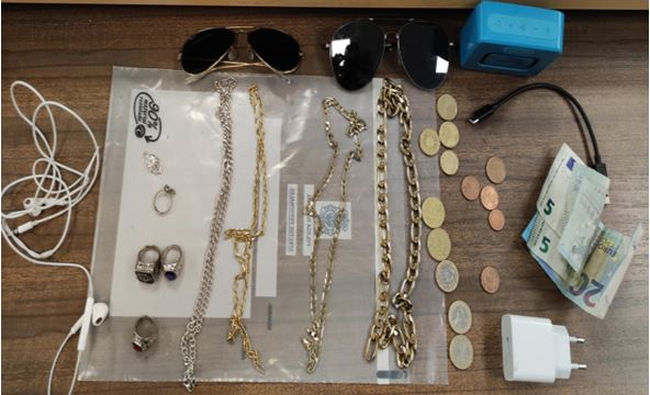 Efectos recuperados (POLICÍA NACIONAL) 