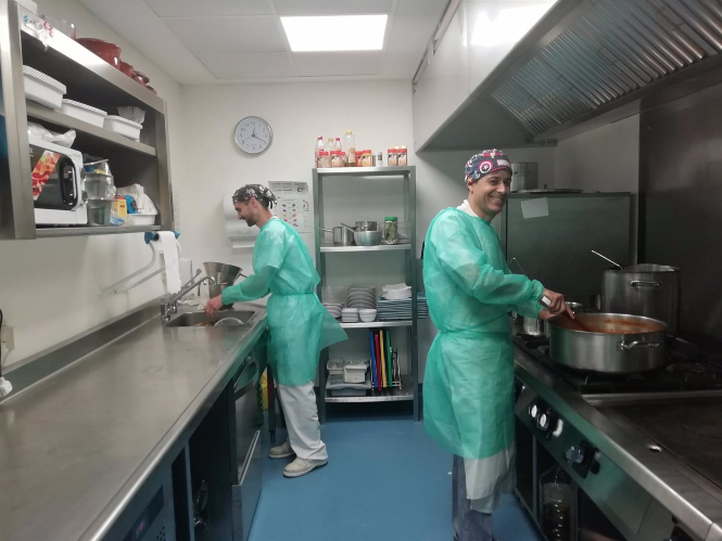 Instalaciones de la cocina en el Hospital Virgen de las Nieves. Archivo (JUNTA DE ANDALUCÍA) 