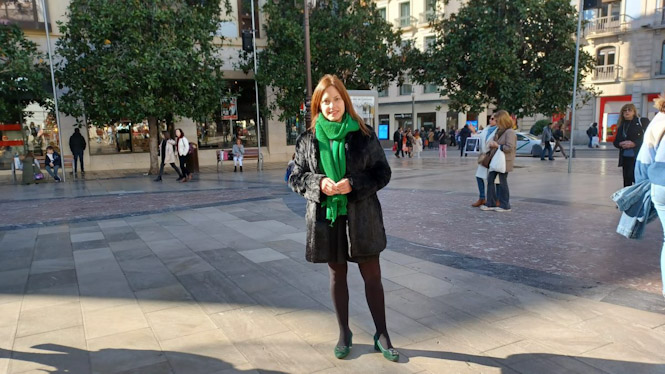 La concejal de VOX en el Ayuntamiento de Granada, Mónica Rodríguez Gallego (VOX) 
