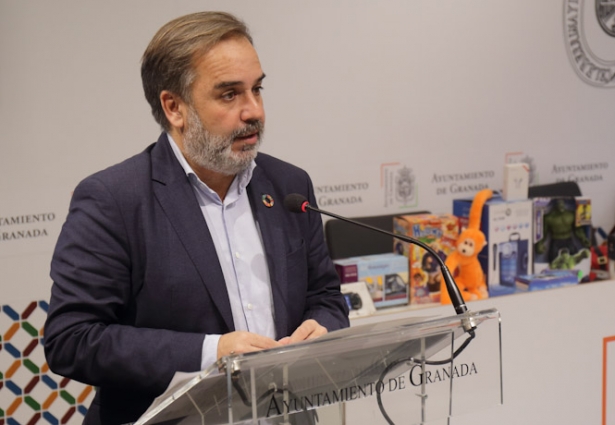 El concejal de Medio Ambiente, Mantenimiento y Educación, Jacobo Calvo (AYUNTAMIENTO DE GRANADA)