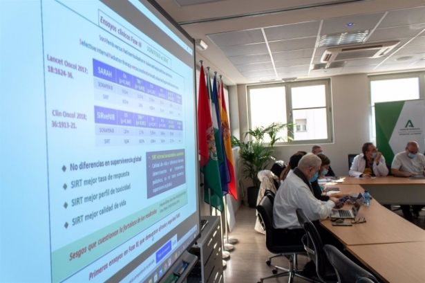 El Hospital Virgen de las Nieves de Granada se integra en un grupo referente para el tratamiento avanzado del cáncer hepático (JUNTA DE ANDALUCÍA) 