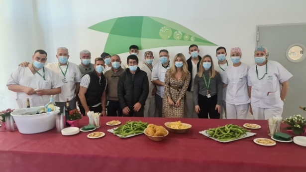 Habas y salaillas para conmemorar el Día de San Cecilio (HUSC)