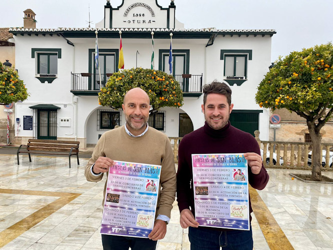 El alcalde y el concejal de Fiestas de Otura presentan la programación de las fiestas de San Blas (AYTO. OTURA)