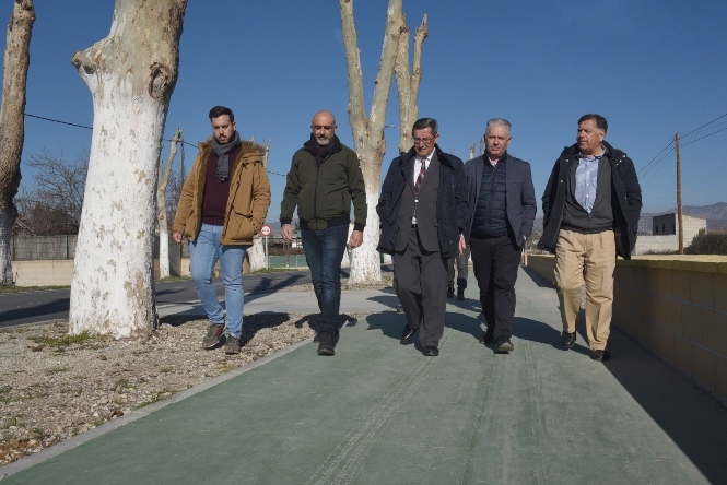 Visita al carril bici (R. MARTÍNEZ / DIPGRA)