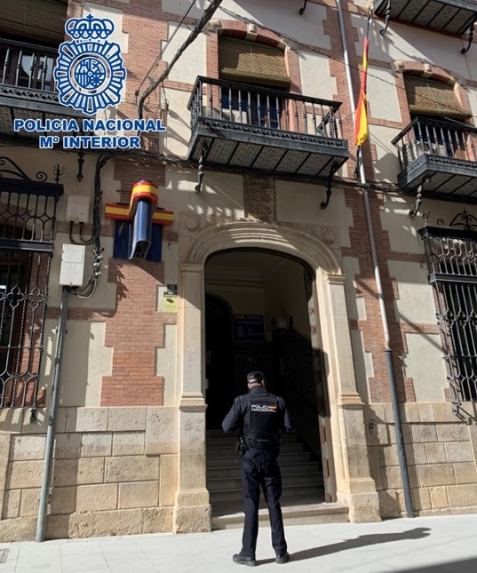 Comisaría de Baza (POLICÍA NACIONAL) Comisaría de Baza (POLICÍA NACIONAL)