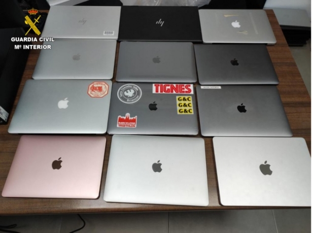 Objetos recuperados (GUARDIA CIVIL) Objetos recuperados (GUARDIA CIVIL)