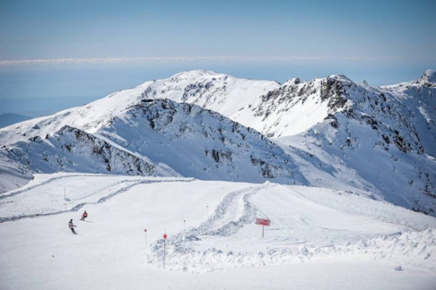 Vista panorámica de Sierra Nevada (CETURSA SIERRA NEVADA) Vista panorámica de Sierra Nevada (CETURSA SIERRA NEVADA)