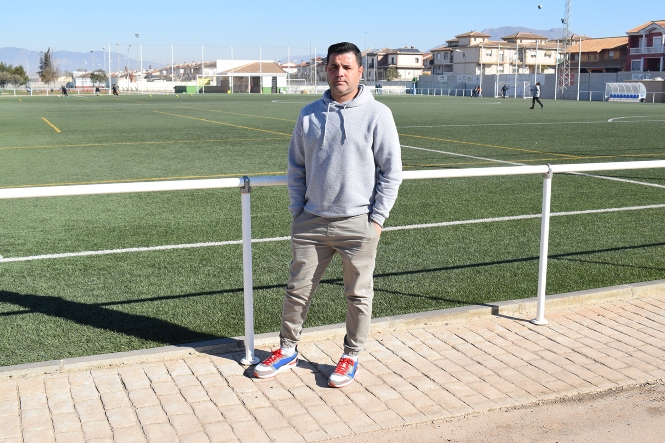 El candidato de IU a la alcaldía de Chauchina, Samuel Román (IU)