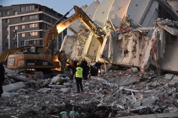Trabajos de búsqueda y rescate en la ciudad turca de Antakya tras los terremotos en el sur de Turquía, cerca de la frontera con Siria, en imagen de archivo (ANNE POLLMANN/DPA) Trabajos de búsqueda y rescate en la ciudad turca de Antakya tras los terremotos en el sur de Turquía, cerca de la frontera con Siria, en imagen de archivo (ANNE POLLMANN/DPA)