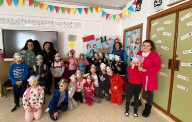 (AYUNTAMIENTO FUENTE VAQUEROS) (AYUNTAMIENTO FUENTE VAQUEROS)