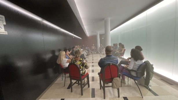 Reunión del club de lectura (JUNTA) Reunión del club de lectura (JUNTA)