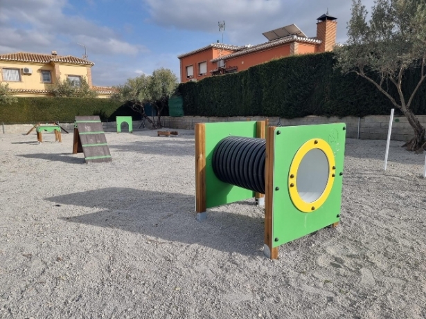 Nuevo parque canino de Cúllar Vega (AYTO. CÚLLAR VEGA)