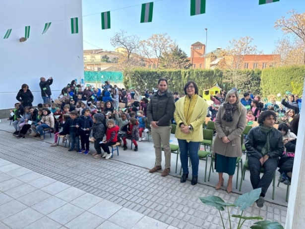 Celebración en el CEIP Sancho Panza del Día de Andalucía (JUNTA) Celebración en el CEIP Sancho Panza del Día de Andalucía (JUNTA)