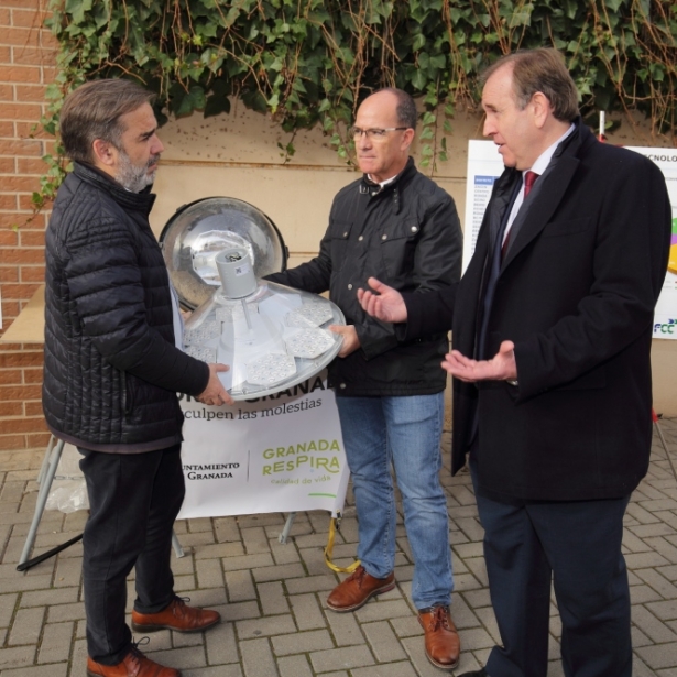 (AYUNTAMEINTO DE GRANADA)