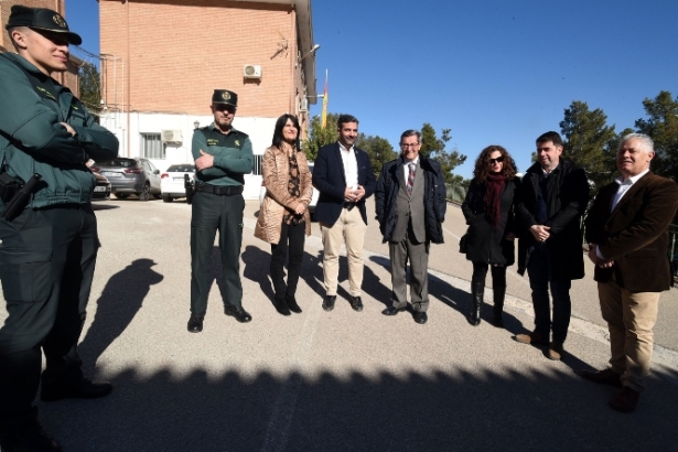 Visita al Cuartel de la Guardia Civil de Loja (R. MARTÍNEZ / DIPGRA) Visita al Cuartel de la Guardia Civil de Loja (R. MARTÍNEZ / DIPGRA)