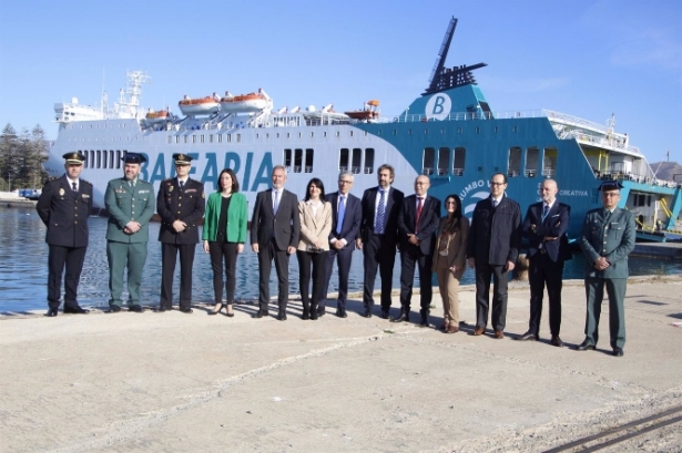 Foto de familia de un encuentro empresarial en el Puerto de Motril (PUERTO) 