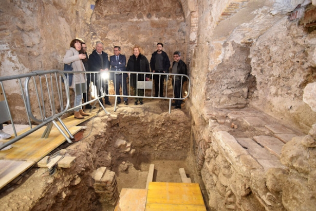 Visita a los baños árabes de Alfacar (R. MARTÍNEZ/ DIPGRA)