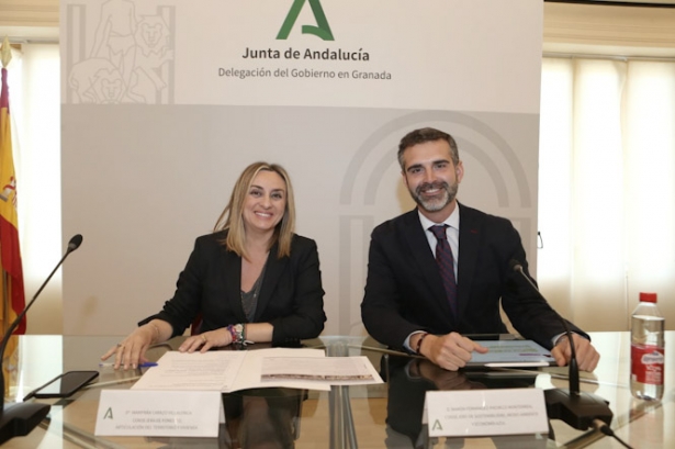 Los consejeros de Fomento, Articulación del Territorio y Vivienda, Marifrán Carazo, y de Sostenibilidad, Medio Ambiente y Economía Azul, Ramón Fernández-Pacheco (JUNTA)