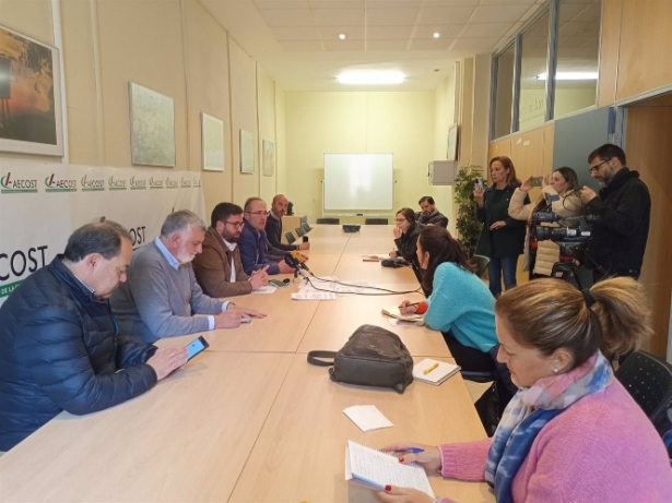 Reunión de la Plataforma por las Infraestructuras de la Costa Tropical (AECOST) 