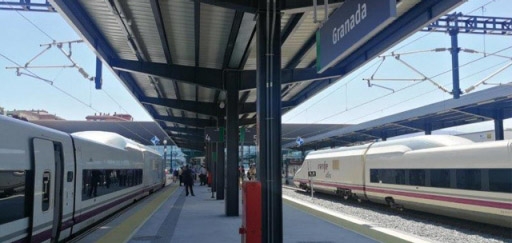 Estación de tren de Granada (RENFE)