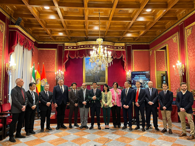 Recibimiento a la delegación de 15 países de la UE y Japón (AYTO. GRANADA)