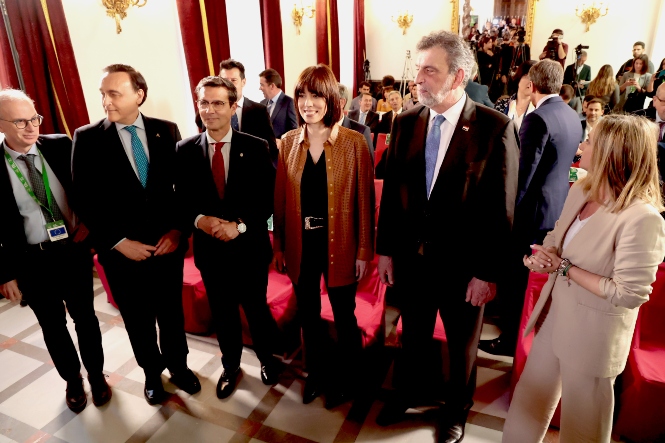 Encuentro celebrado en el Carmen de los Mártires (JAVIER ALGARRA / AYUNTAMIENTO)