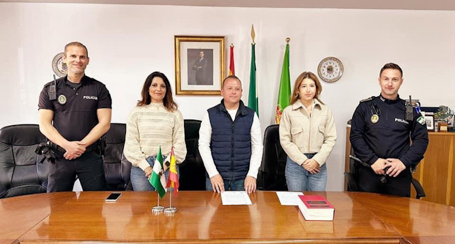 Toma de posesión de la nueva agente de la Policía Local de Cúllar Vega (AYTO. CÚLLAR VEGA)