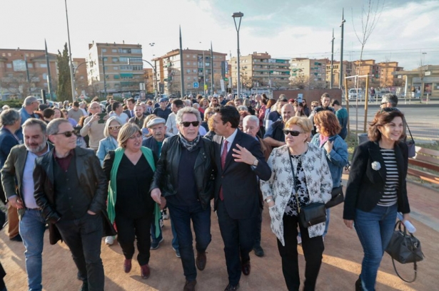 Inauguración del Parque Miguel Ríos (JAVIER ALGARRA / AYUNTAMIENTO)