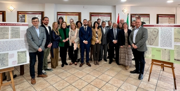 Inauguración de la exposición (AYTO. BUBIÓN) Inauguración de la exposición (AYTO. BUBIÓN)