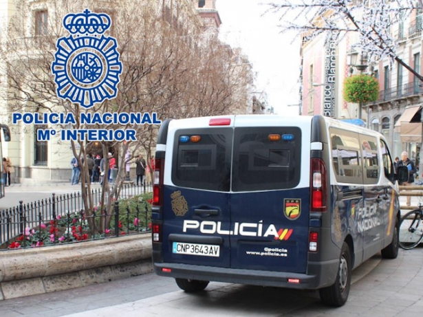 Furgón policial (POLICÍA NACIONAL) Furgón policial (POLICÍA NACIONAL)