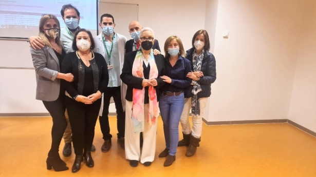 Taller cuidado de la piel en enfermedades autoinmunes (HUSC)