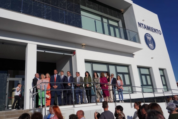 Inauguración del nuevo ayuntamiento (DIPGRA)