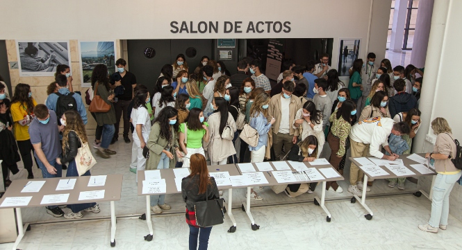 Jornada de puertas abiertas (HUSC) 