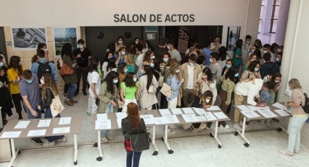 Jornada de puertas abiertas (HUSC) 