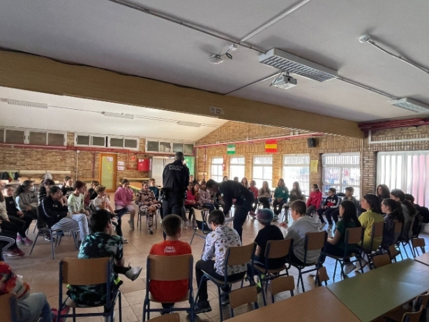 Imagen del taller (AYTO. ARMILLA)