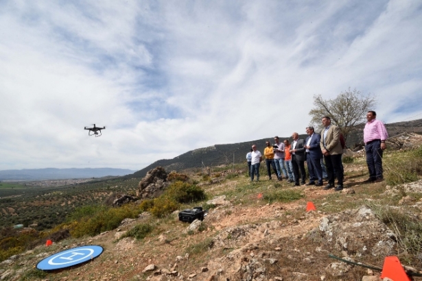 Imagen del dron (R. MARTÍNEZ / DIPGRA) Imagen del dron (R. MARTÍNEZ / DIPGRA)