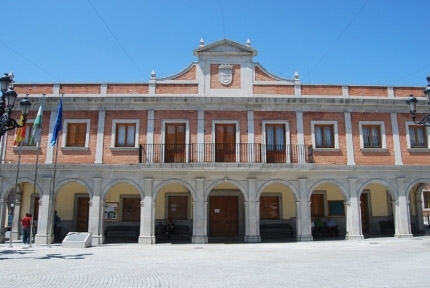 Fachada del Ayuntamiento de Albolote (AYTO. ALBOLOTE)