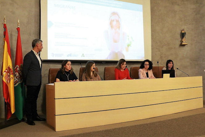 Mesa inaugural de la jornada (HUSC)