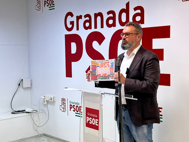 El secretario de Política Municipal del PSOE de Granada capital, Pablo Hervás (PSOE)