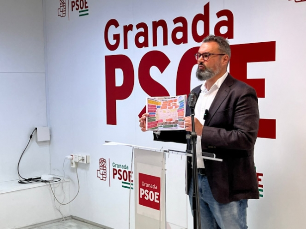 El secretario de Política Municipal del PSOE de Granada capital, Pablo Hervás (PSOE)