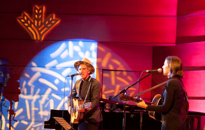 Concierto de Mikel Erentxun (FUNDACIÓN CAJA RURAL) 