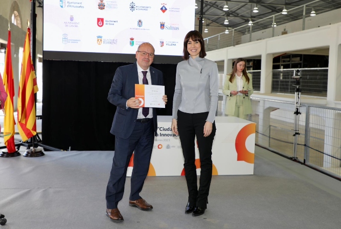 Renovación de la distinción (AYUNTAMIENTO GRANADA) 