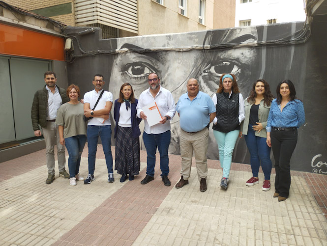 Imagen de la reunión (GRANADA UNIDA)