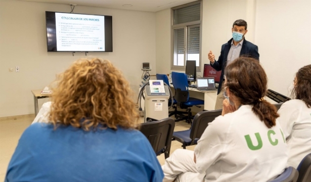 Jornada sobre reanimación cardiovascular (HOSPITAL VIRGEN DE LAS NIEVES) Jornada sobre reanimación cardiovascular (HOSPITAL VIRGEN DE LAS NIEVES)