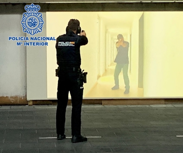 Galería de tiro virtual (POLICÍA NACIONAL)