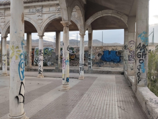 Pintadas en Baza (PP) Pintadas en Baza (PP)