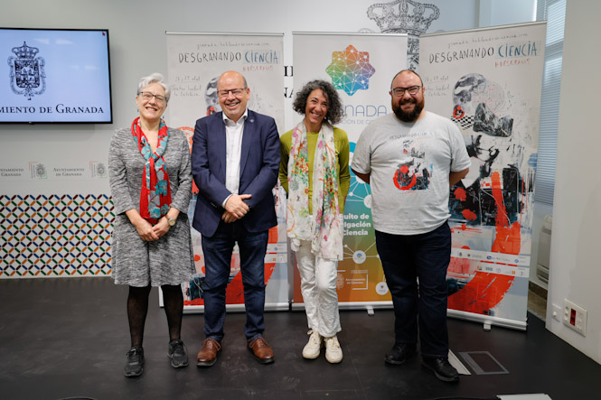 Presentación de `Desgranando ciencia` (JAVIER ALGARRA/ AYUNTAMIENTO)