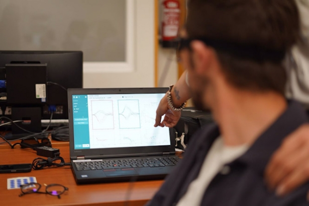 Sesión práctica de prueba audiovestibular (HOSPITAL VIRGEN DE LAS NIEVES)